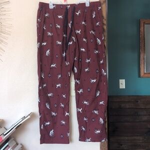 Blue Mountain Men's Burgundy Horse Joggers